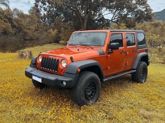 JEEP WRANGLER 3.8 UNLIMITED SPORT 4X4 V6 12V GASOLINA 4P AUTOMATICO